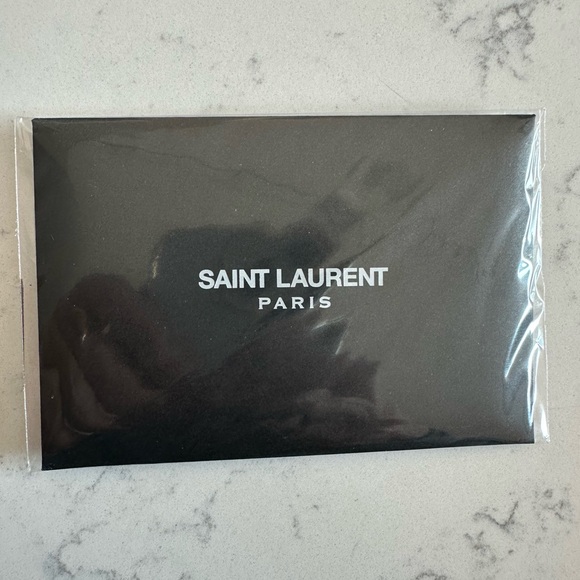 YSL Loulou Medium in Quilted Leather - Picture 13 of 15